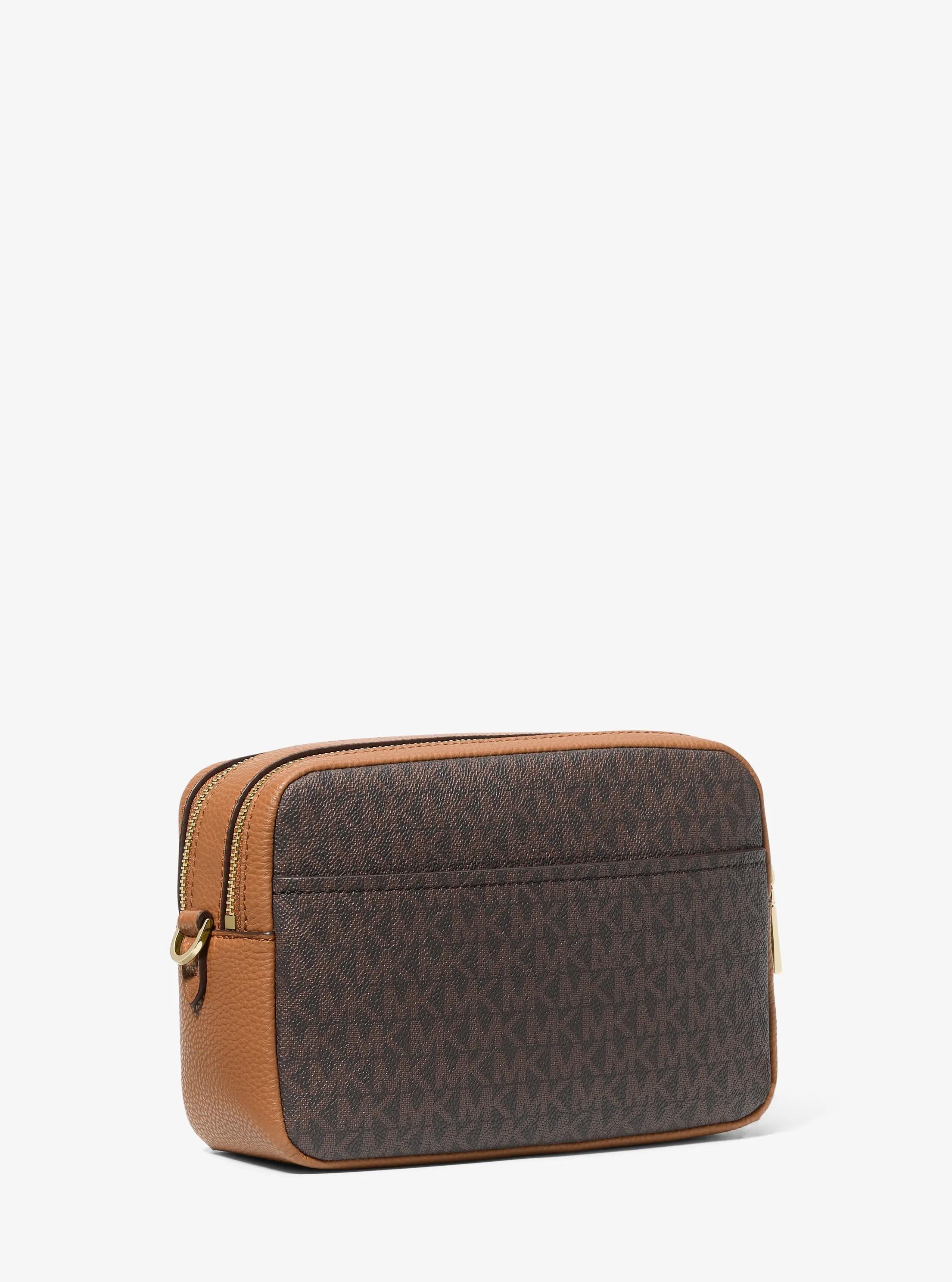 Bryant Medium Signature Logo Camera Crossbody Bag Designer Handbag Fashion Shoulder Bag