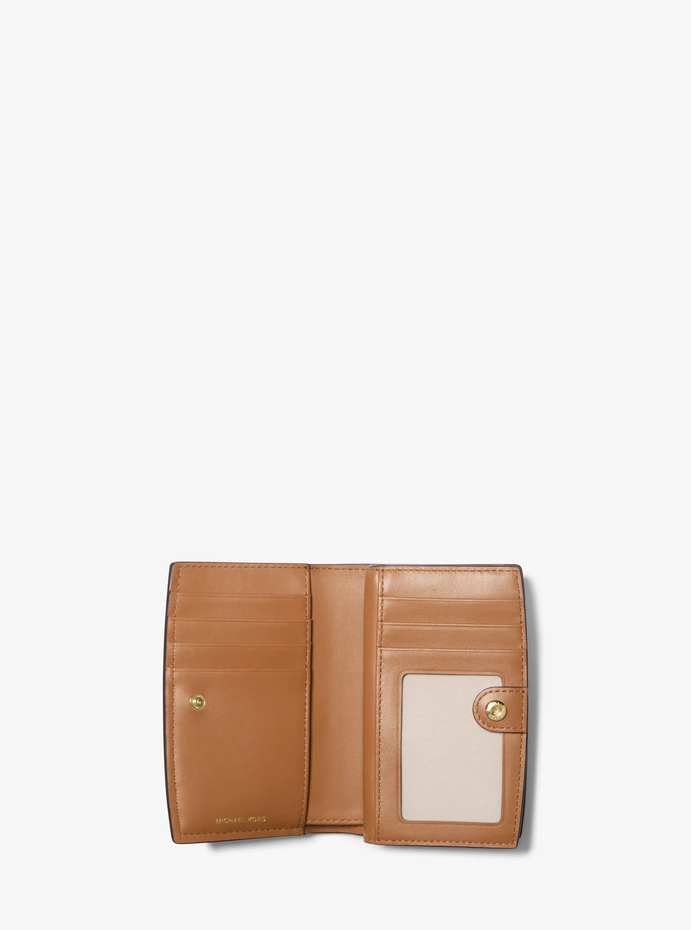 Bryant Medium Signature Logo Wallet Designer Wallet Card Holder