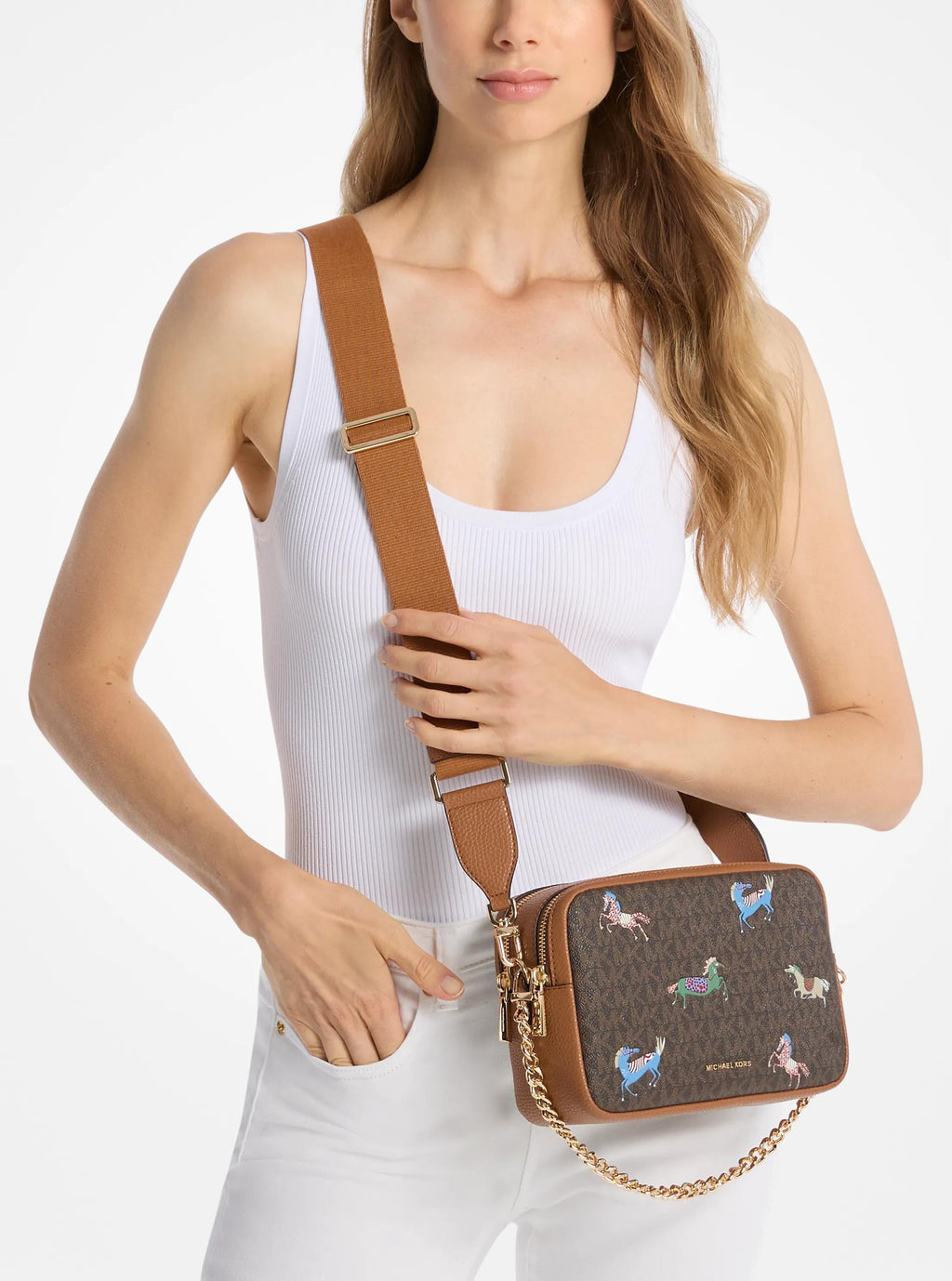 Bryant Medium Signature Logo Camera Crossbody Bag Designer Handbag Fashion Shoulder Bag