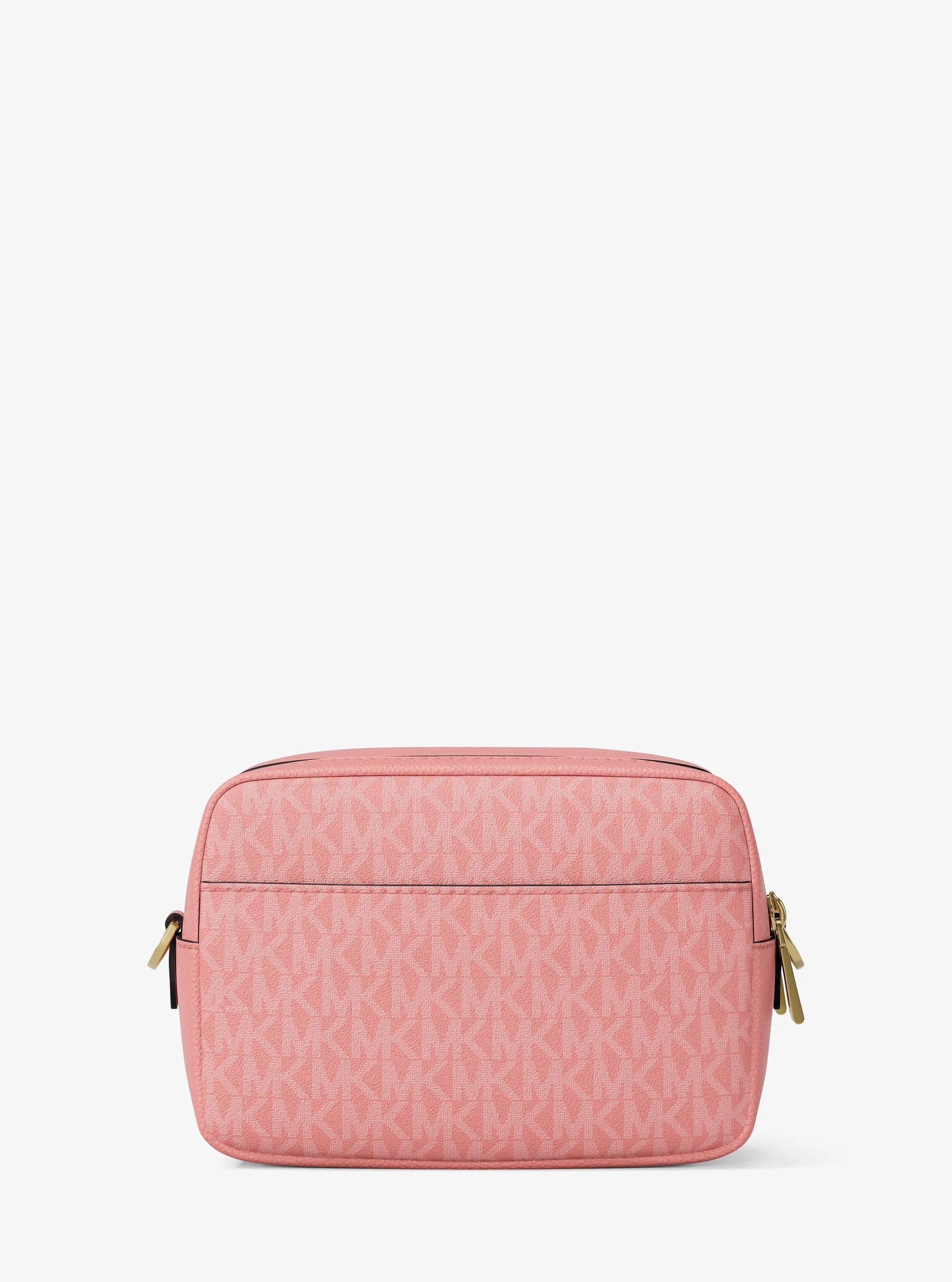 Bryant Medium Signature Logo Camera Crossbody Bag Designer Handbag Fashion Shoulder Bag