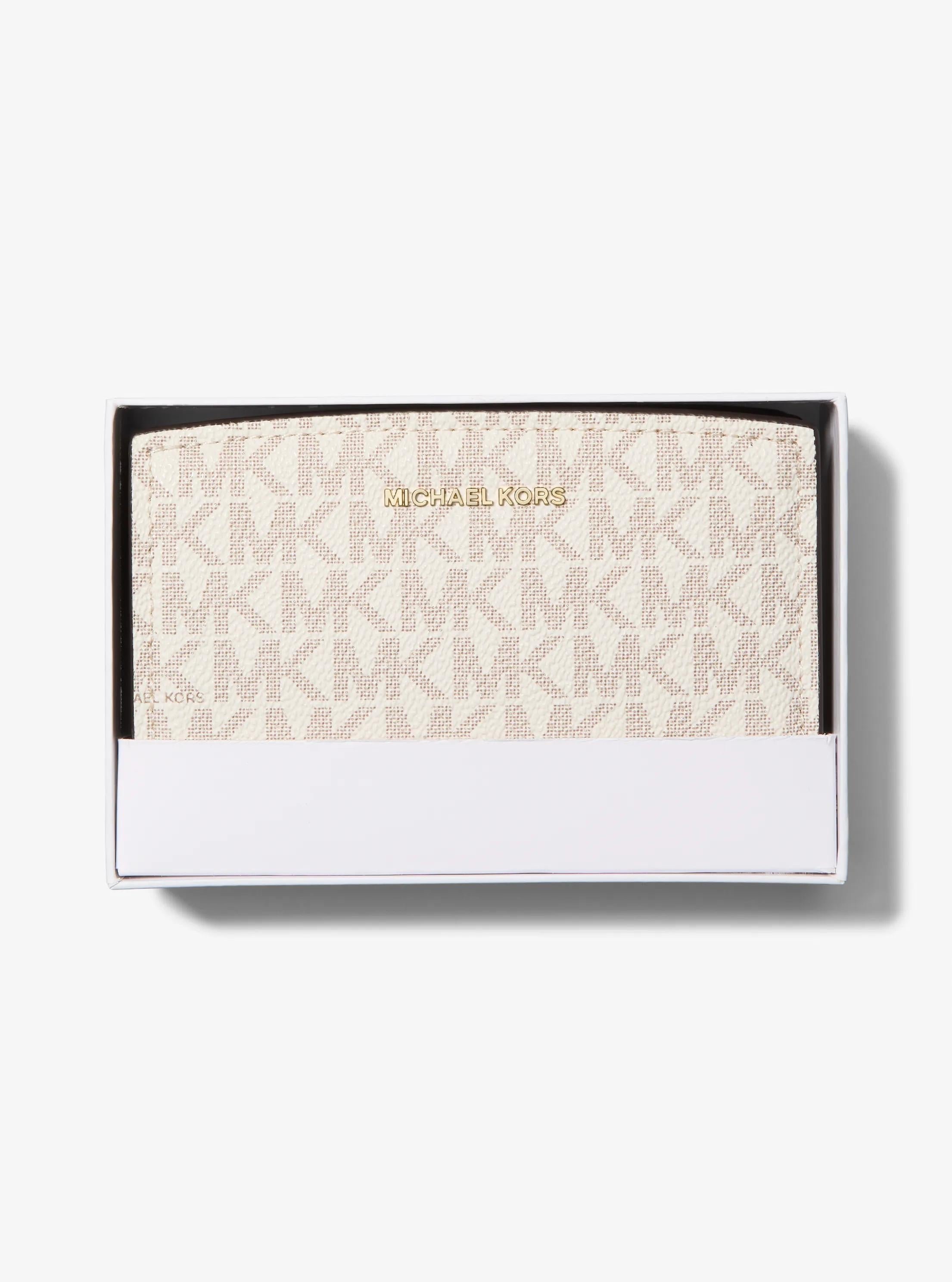 Bryant Medium Signature Logo Wallet Designer Wallet Card Holder