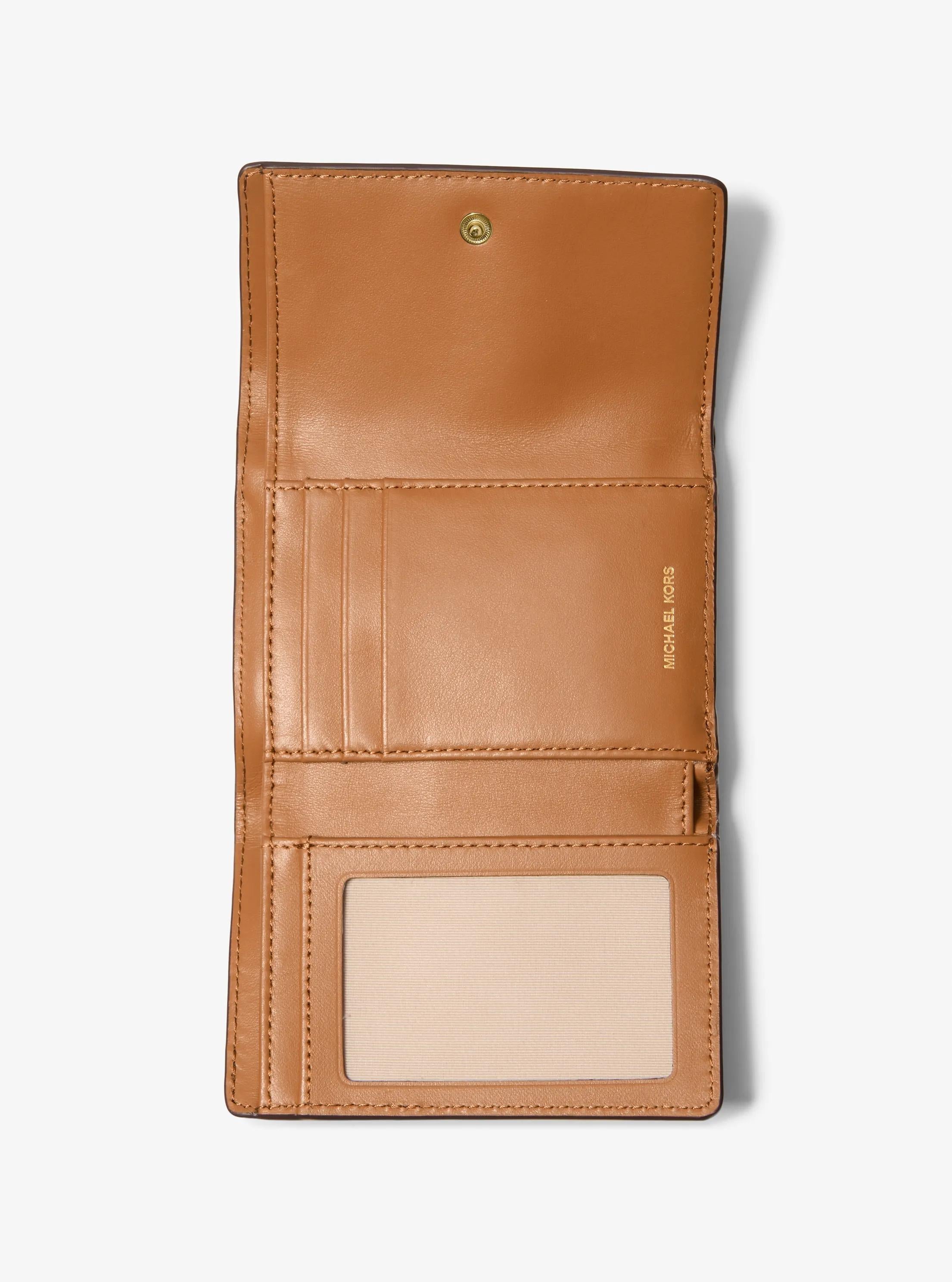 Bryant Medium Signature Logo Wallet Designer Wallet Card Holder