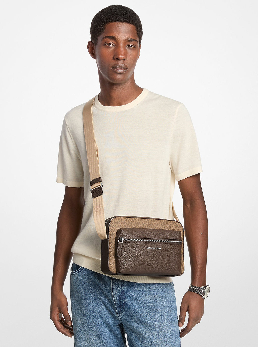 Hudson Textured and Signature Logo Camera Crossbody Bag Designer Handbag Fashion Shoulder Bag